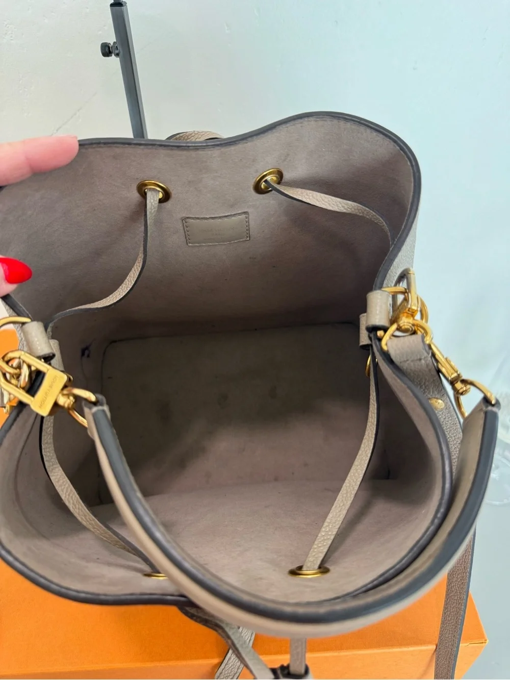 Louis Vuitton NéoNoé MM Bucket Bag